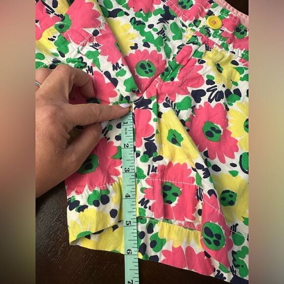 Lilly Pulitzer Doodlebug Daisy Shorts - Size 2 - Picture 5 of 11